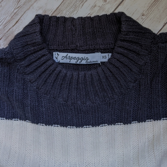 Arpeggio Ribbed Cozy Cotton Cropped Sweater in Navy Stripe, XS NWT - Picture 3 of 5